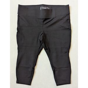 Torrid Pixie Pant Cropped Black Size 3S